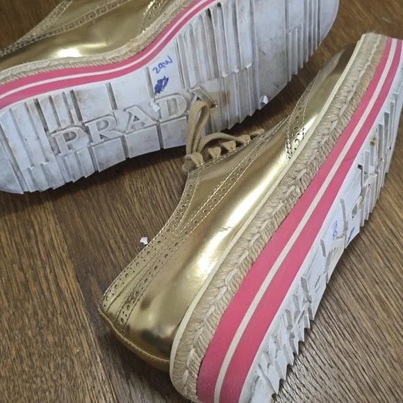 Prada Metallic Gold Platform Sneakers with Pink Stripe - Picture 4 of 5